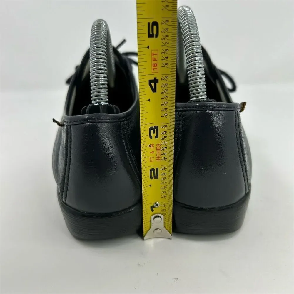 SAS black navy